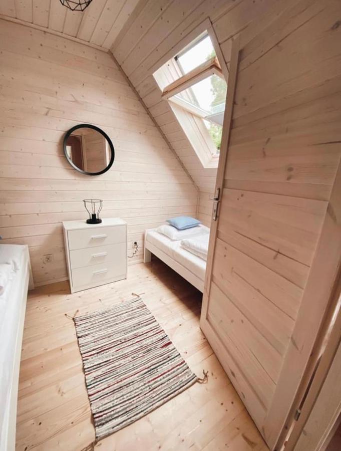 Lodge Nad Rozlewiskiem Bobolin
