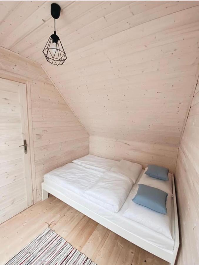 Nad Rozlewiskiem Lodge Bobolin